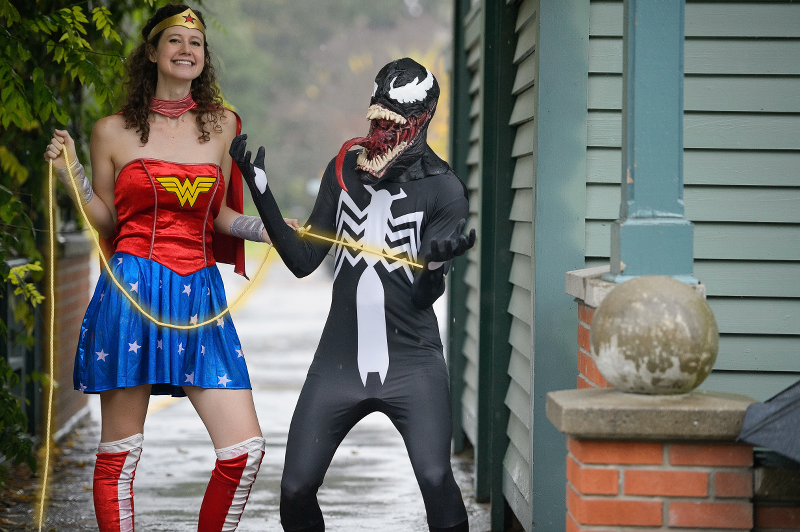 Wonder Woman Captures Venom for Good! Photo by Liz Bradley @ 2014
